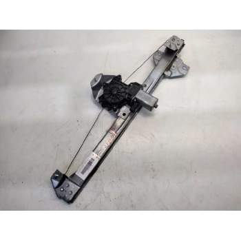ELEVALUNAS DELANTERO DERECHO 807200301R 