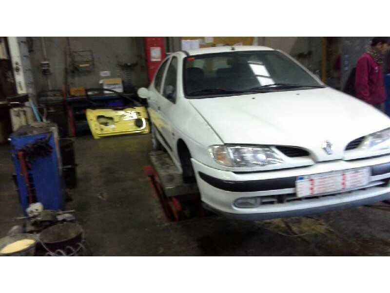 renault megane i classic (la0) del año 1997