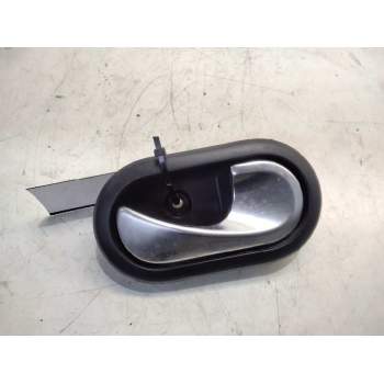 Recambio de maneta interior delantera derecha para dacia dokker ambiance referencia OEM IAM 806701730R  
