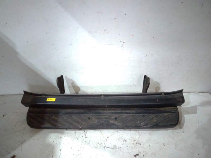 Recambio de paragolpes trasero para volkswagen crafter 30-50 furgoneta (2e_) 2.0 tdi referencia OEM IAM 2E1807302  