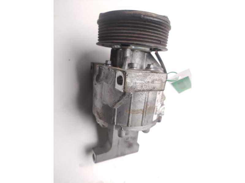 Recambio de compresor aire acondicionado para renault twingo iii limited referencia OEM IAM  8014320602 