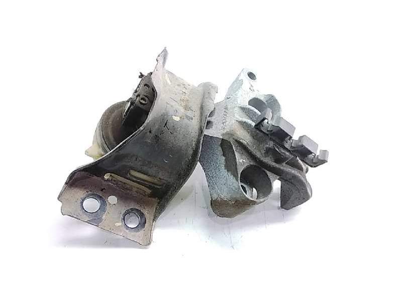 Recambio de soporte motor trasero para dacia dokker ambiance referencia OEM IAM 112845638R  