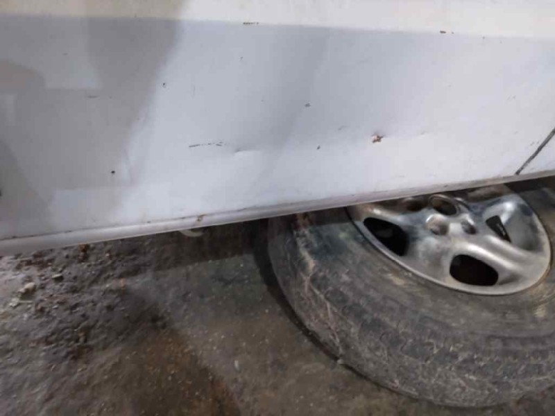 mercedes mb 100 d caja cerrada / combi del año 1989