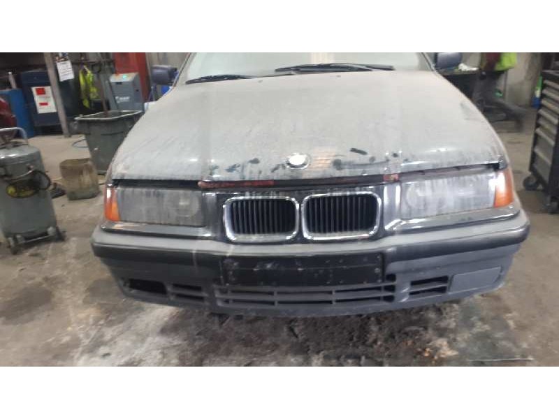 bmw serie 3 berlina (e36) del año 1992