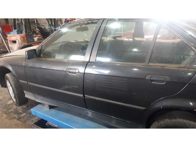 bmw serie 3 berlina (e36) del año 1992