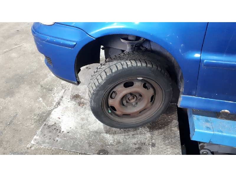 volkswagen polo berlina (6n2) del año 2000