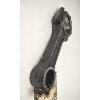 Recambio de biela para hyundai h 1 2.5 diesel referencia OEM IAM J664029  109829