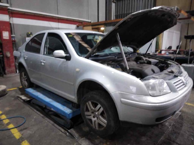 volkswagen bora berlina (1j2) del año 1999