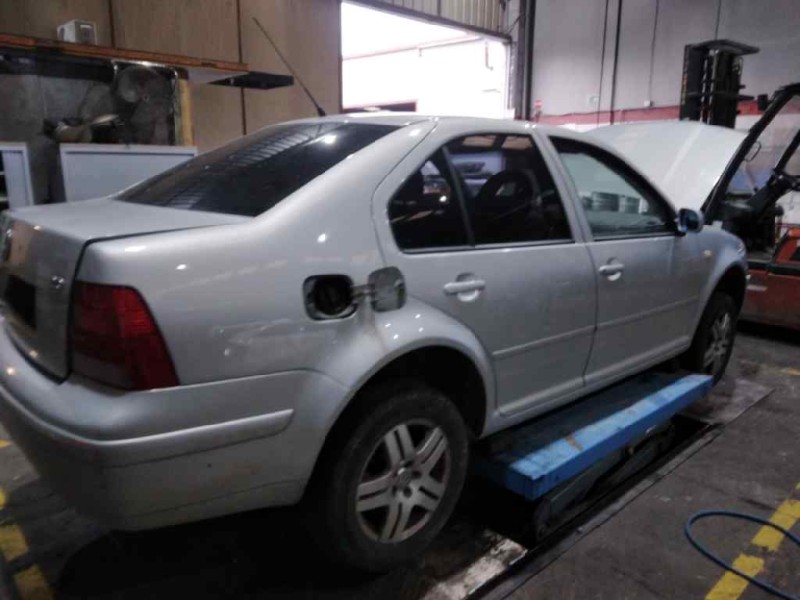 volkswagen bora berlina (1j2) del año 1999