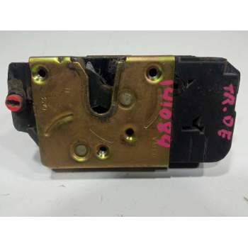 CERRADURA PUERTA TRASERA DERECHA 913884 