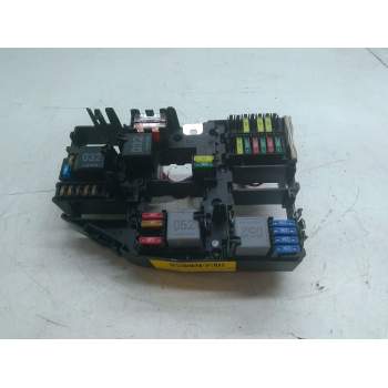 CAJA FUSIBLES A1779069601 