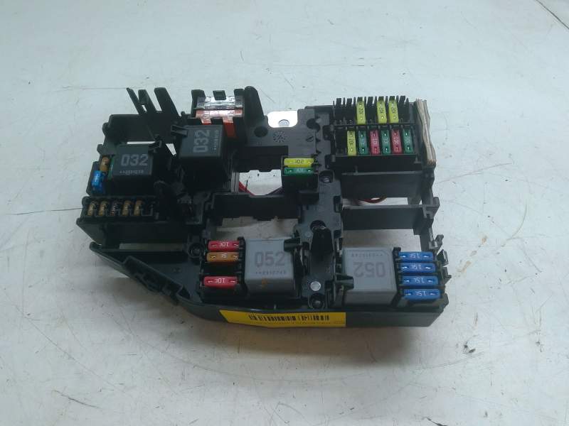 Recambio de caja fusibles para mercedes-benz gla (h247) gla 200 (247.787) referencia OEM IAM A1779069601  