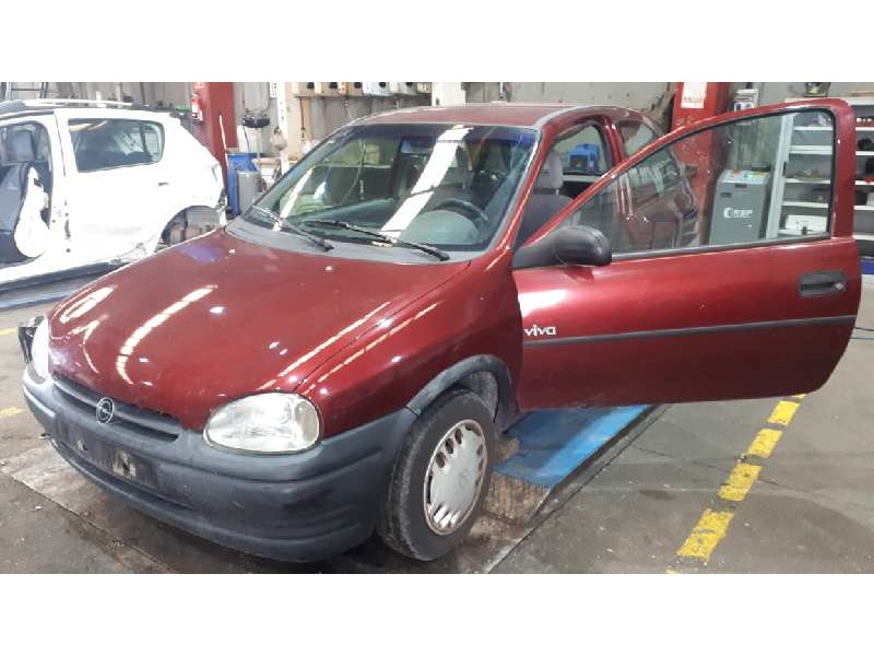 opel corsa b del año 1996