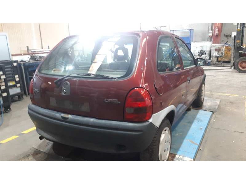 opel corsa b del año 1996