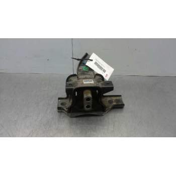 SOPORTE MOTOR IZQUIERDO SUPERIOR 