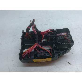 Recambio de caja fusibles para mercedes-benz gla (h247) gla 200 (247.787) referencia OEM IAM A1779069601  