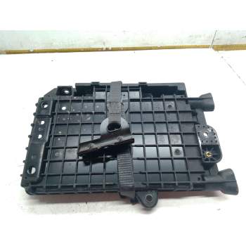 Recambio de soporte bateria para mercedes-benz gla (h247) gla 200 (247.787) referencia OEM IAM A1776204201  