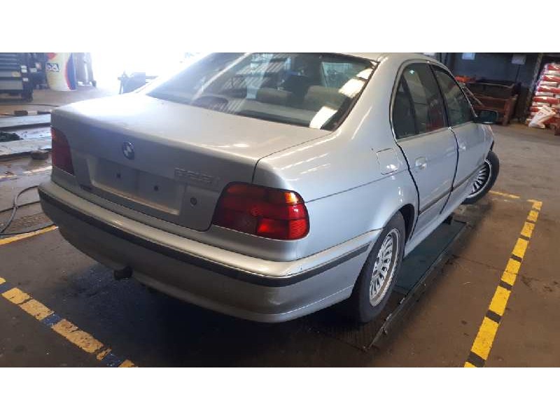 bmw serie 5 berlina (e39) del año 1997