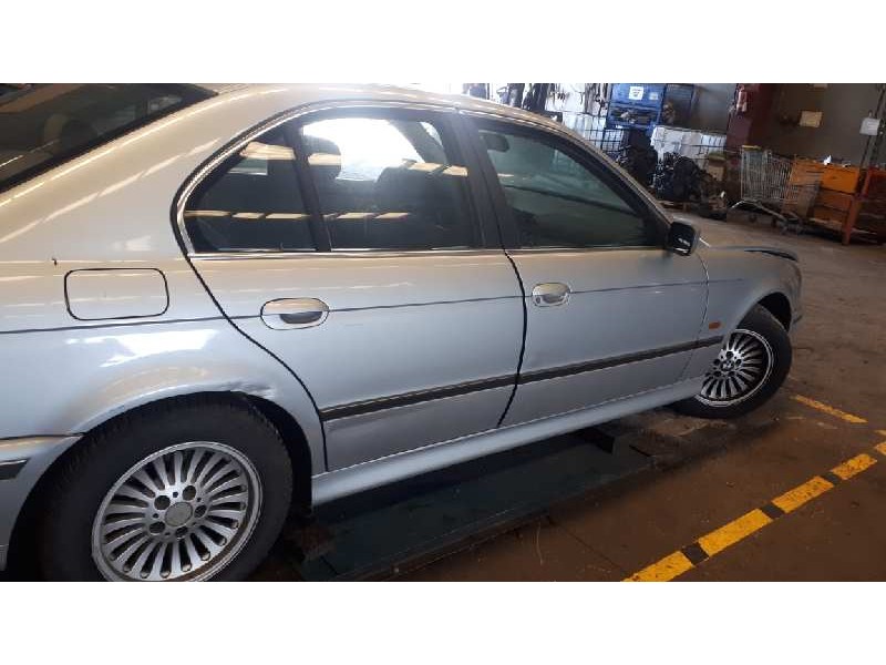 bmw serie 5 berlina (e39) del año 1997
