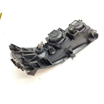 Recambio de faro izquierdo para volvo s60 berlina 2.4 (103kw) referencia OEM IAM 89007869  