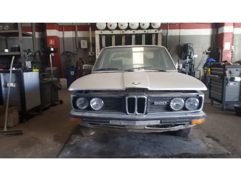 bmw serie 5 (e28) del año 1981