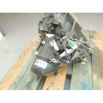 Recambio de caja cambios para renault twingo iii 1.0 sce referencia OEM IAM JE3003  