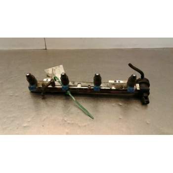 Recambio de rampa inyectora para volvo s40 berlina 1.8i referencia OEM IAM 30875642  