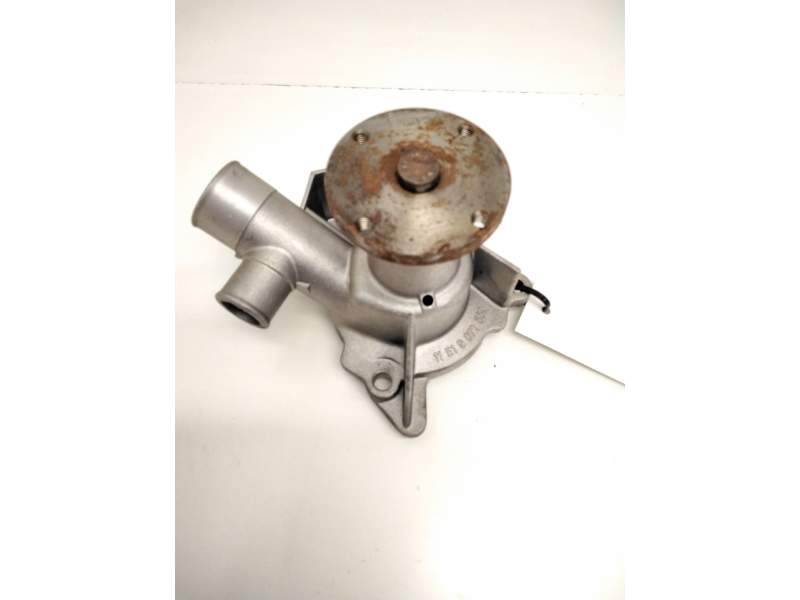 Recambio de bomba agua para bmw 1 (e81) 118 i referencia OEM IAM 11519071559  