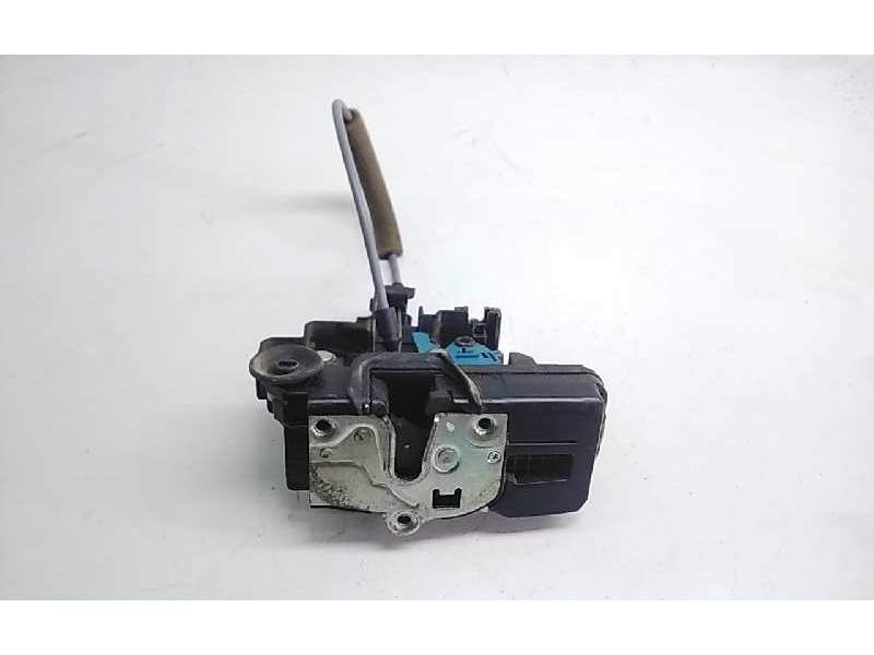 Recambio de cerradura puerta trasera derecha para opel antara cosmo 4x4 referencia OEM IAM   