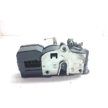 Recambio de cerradura puerta trasera derecha para opel antara cosmo 4x4 referencia OEM IAM   