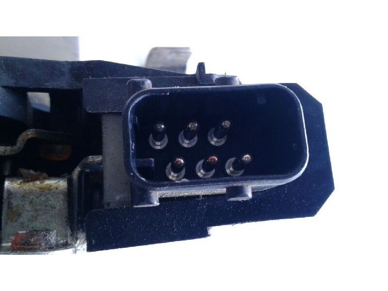 Recambio de cerradura puerta delantera derecha para bmw serie 5 berlina (e34) 520i (110kw) referencia OEM IAM   