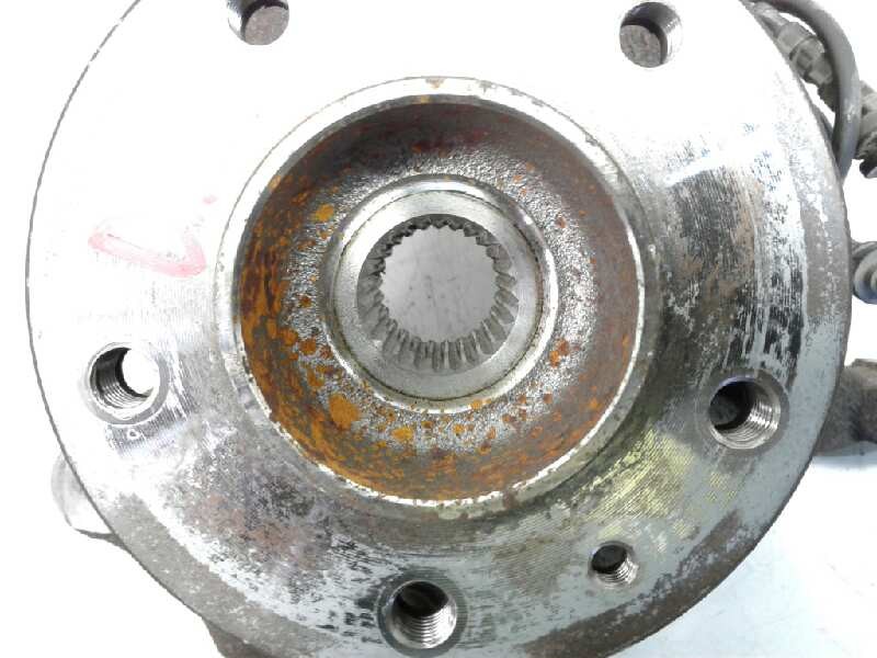 Recambio de mangueta delantera izquierda para renault scenic iii 1.4 tce referencia OEM IAM   
