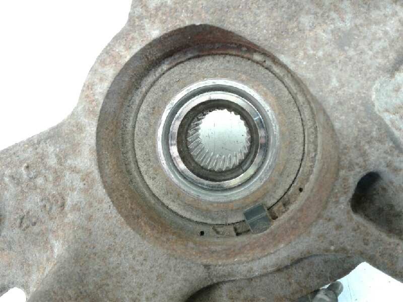 Recambio de mangueta delantera izquierda para renault scenic iii 1.4 tce referencia OEM IAM   