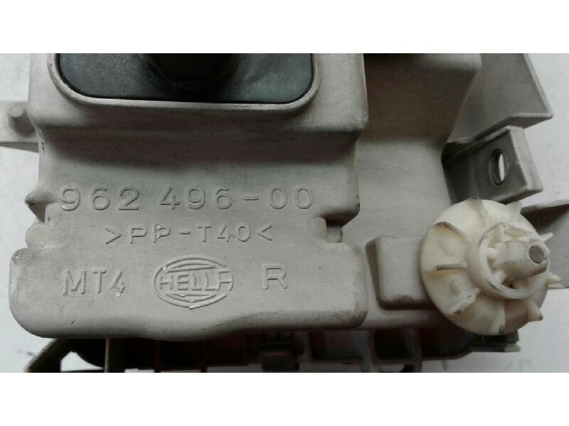 Recambio de faro derecho para volkswagen polo berlina (6n1) básico referencia OEM IAM 96249600R  