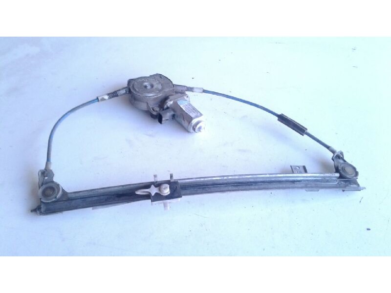 Recambio de elevalunas delantero izquierdo para fiat punto berlina (176) 60 sx referencia OEM IAM   