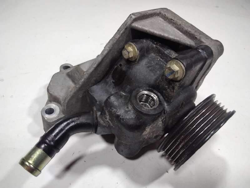 Recambio de bomba direccion para ford fiesta (cbk) ambiente referencia OEM IAM 4GC003  