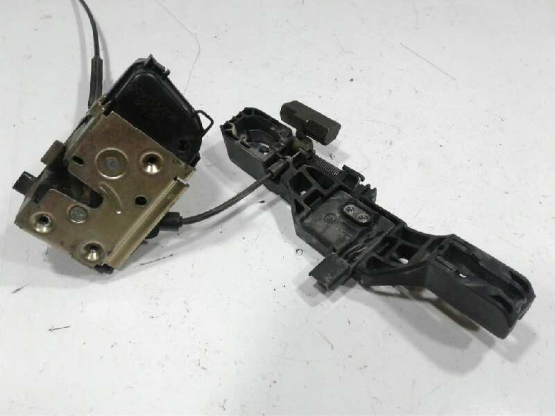 Recambio de cerradura puerta trasera derecha para renault laguna ii (bg0) privilege referencia OEM IAM 8200000658  