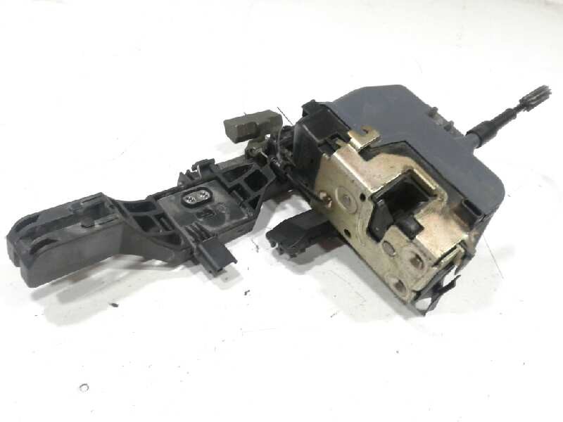 Recambio de cerradura puerta trasera izquierda para renault laguna ii (bg0) privilege referencia OEM IAM 8200000657  