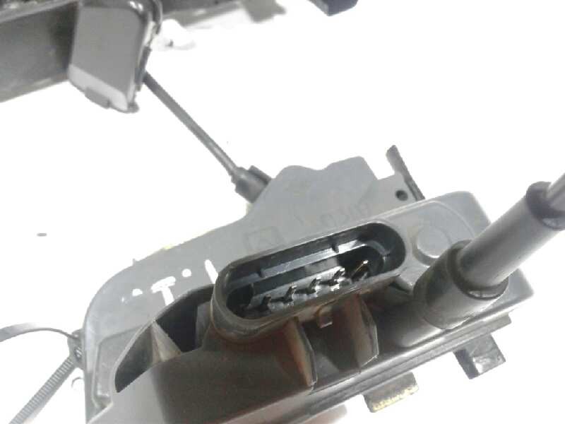 Recambio de cerradura puerta trasera izquierda para renault laguna ii (bg0) privilege referencia OEM IAM 8200000657  