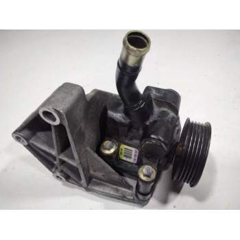 Recambio de bomba direccion para ford fiesta (cbk) ambiente referencia OEM IAM 4GC003  