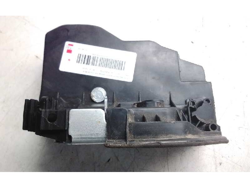 Recambio de cerradura puerta trasera izquierda para bmw serie 1 lim. (f20) 114i referencia OEM IAM 7229459  