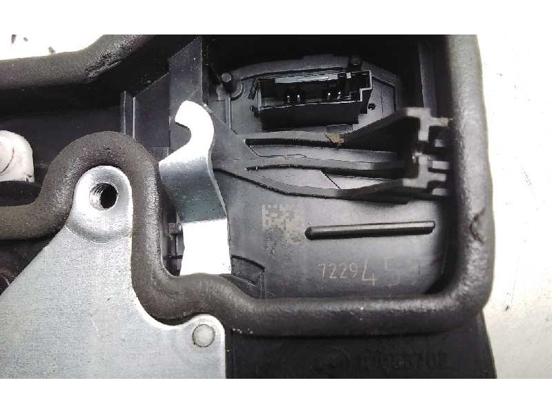 Recambio de cerradura puerta trasera izquierda para bmw serie 1 lim. (f20) 114i referencia OEM IAM 7229459  