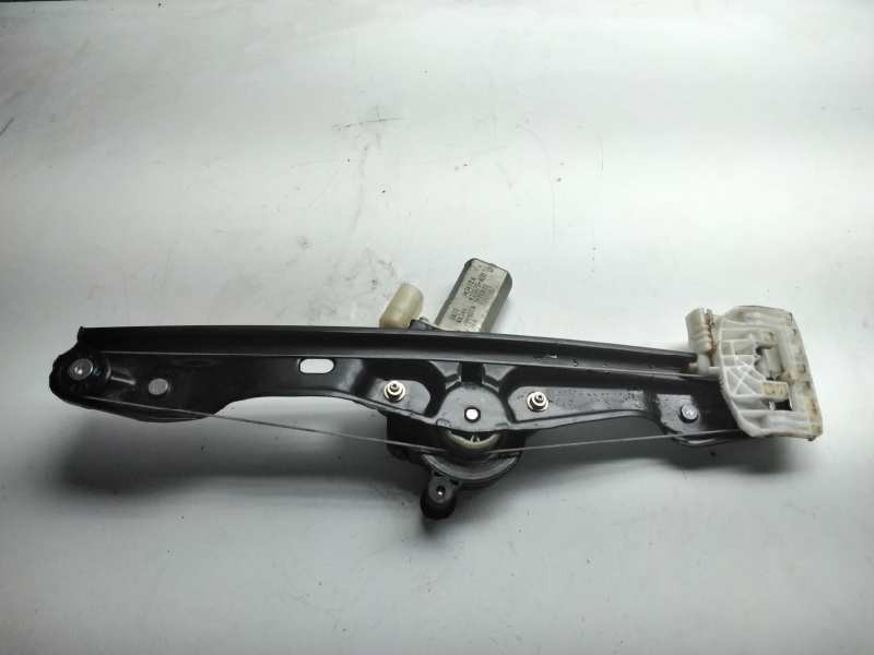 Recambio de elevalunas trasero derecho para bmw serie 1 lim. (f20) 114i referencia OEM IAM M13970A00  