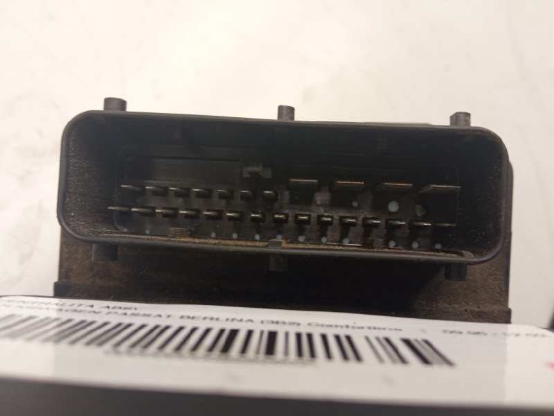 Recambio de centralita abs para volkswagen passat berlina (3b2) comfortline referencia OEM IAM 9610440273004281  