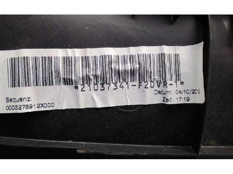 Recambio de guarnecido puerta delantera derecha para bmw serie 1 lim. (f20) 114i referencia OEM IAM 21037341F2DVR1  