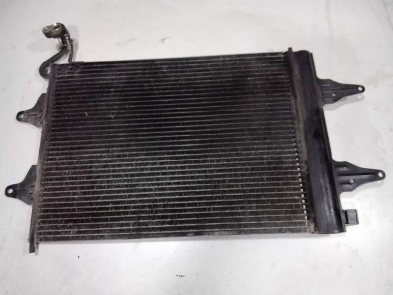 Recambio de condensador / radiador aire acondicionado para seat ibiza (6l1) signo referencia OEM IAM 6Q0820411K  