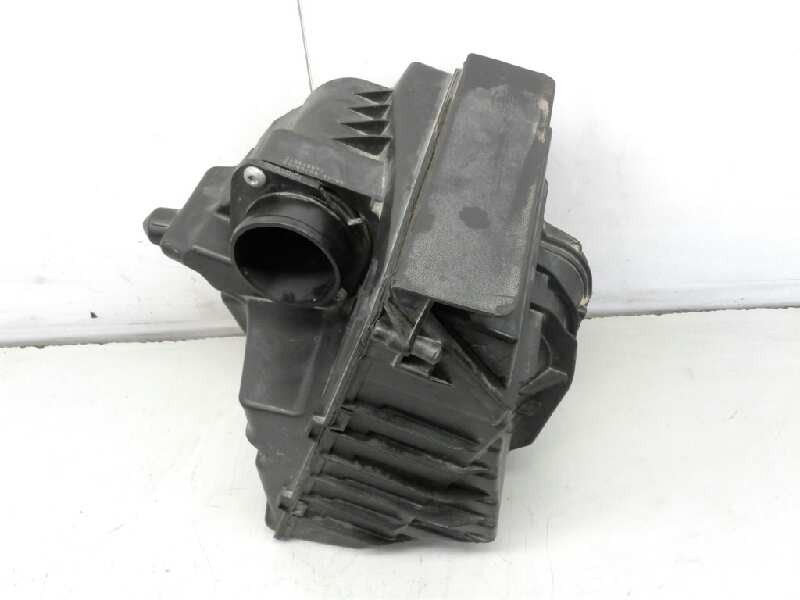 Recambio de caja filtro de aire para renault scenic iii 1.4 tce referencia OEM IAM 8200947663  