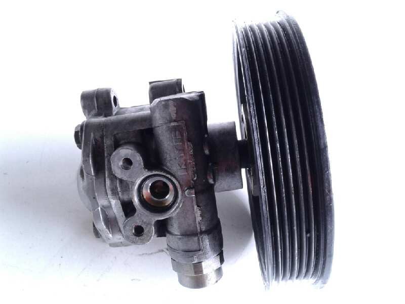 Recambio de bomba direccion para nissan atleon referencia OEM IAM   