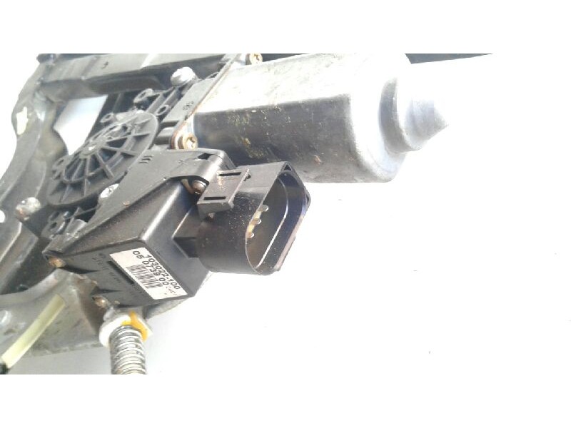 Recambio de elevalunas delantero derecho para audi a3 (8l) 1.9 tdi ambiente referencia OEM IAM 8L3837462  