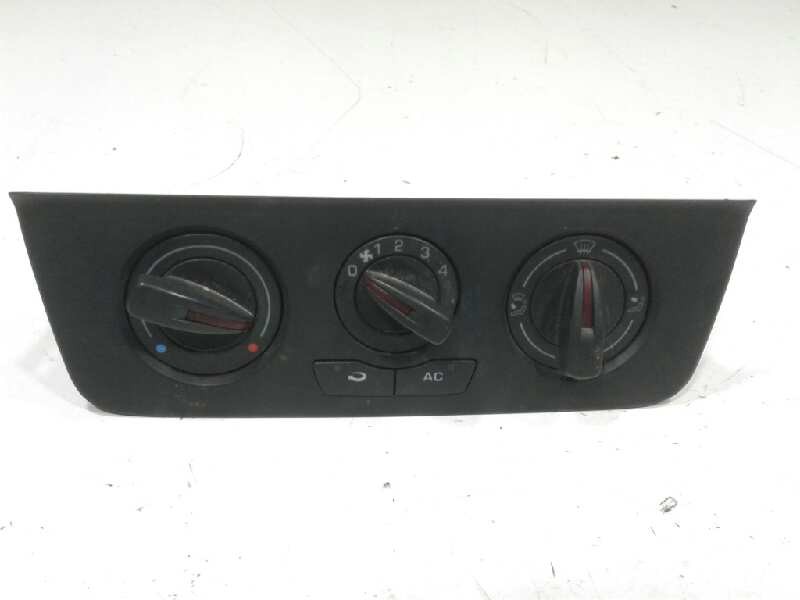 Recambio de mando calefaccion / aire acondicionado para seat ibiza (6j5) reference referencia OEM IAM 6J0820045A  
